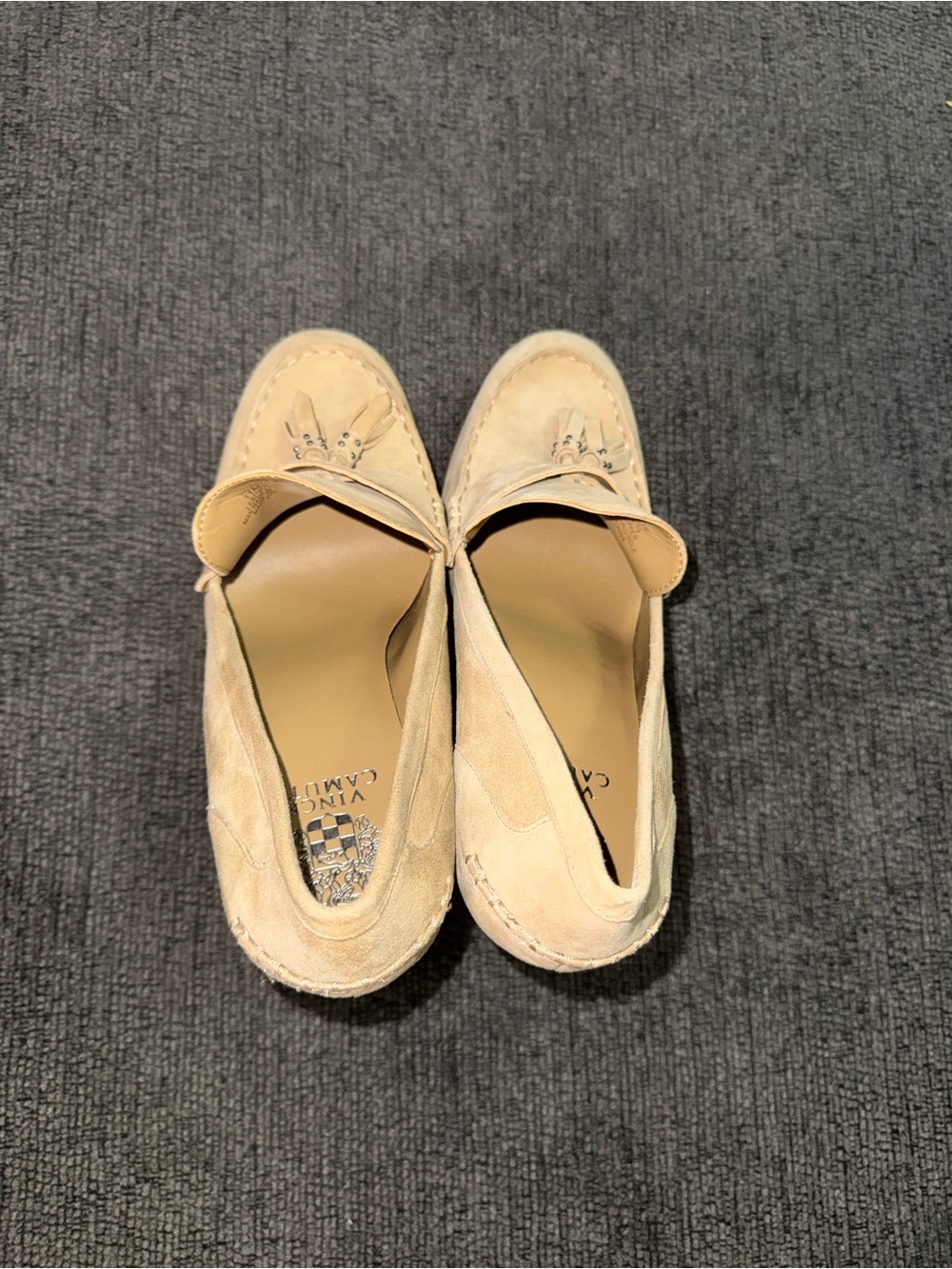 Vince Camuto Cefinlyn Suede Tassel Loafer Pumps Beige Size 11M Block Heel - Picture 9 of 16